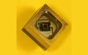 27 Broadband UV Photodiode SG01F