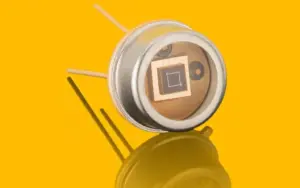 32 Broadband UV Photodiode SG01XXL 8ISO90